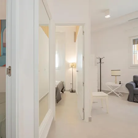 New Luxury And Sunny 2br Premium Spot * Seville