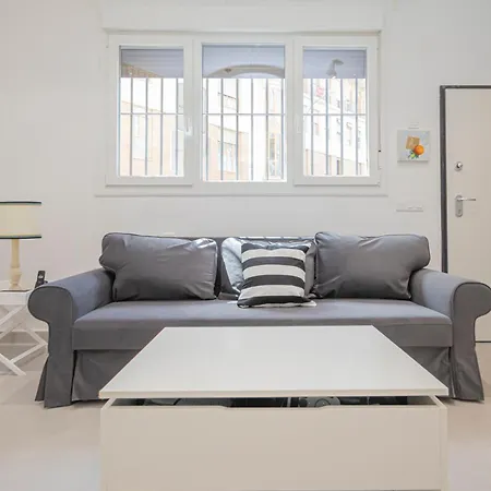 New Luxury And Sunny 2br Premium Spot Apartment Seville